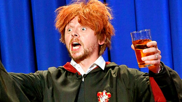 Simon Pegg como Ron Weasley