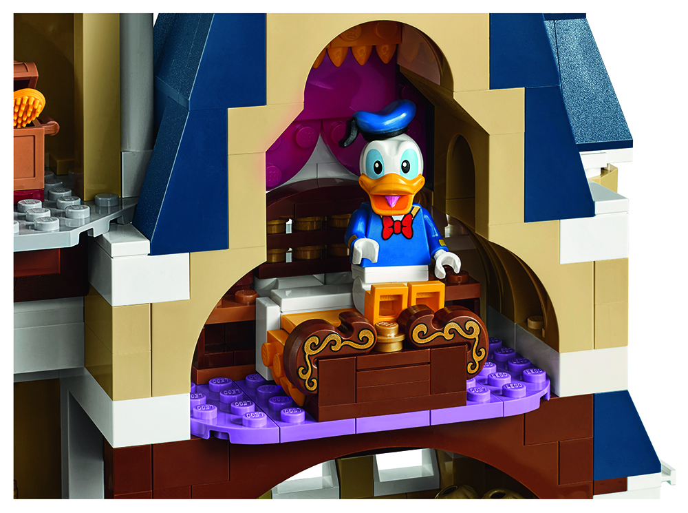 lego_disney_castle_back_2